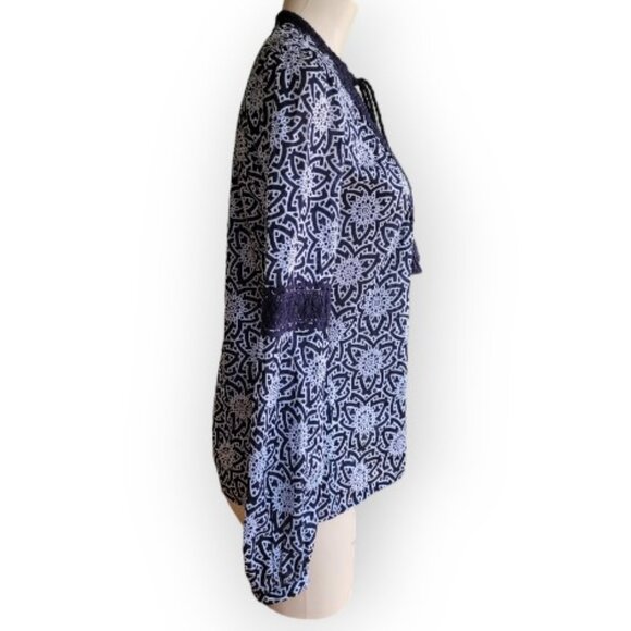 Tory Burch cotton geometric print l/s tie-neck blouse in Navy | in size 8 | - Picture 5 of 9